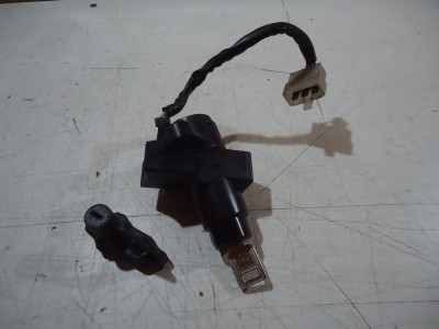 Kawasaki 750 Zephyr Ignition Barrel Switch ZR750 Helmet Lock Set 