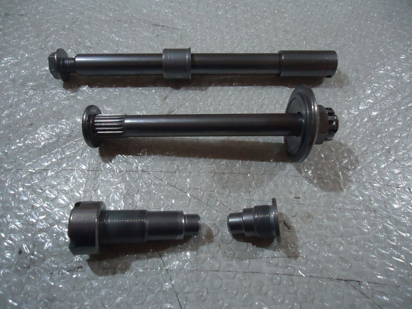 Honda NTV600K Front Rear Wheel Spindles NTV600 Swingarm Axle Bolts Spindle NTV 600