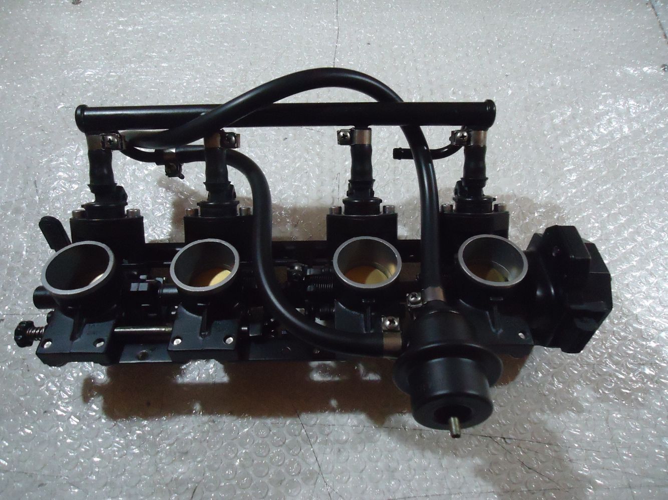 Kawasaki GPZ1100A Unitrak Fuel Injectors Throttle Bodies GPZ1100 Carbs Injector ZX1100A 