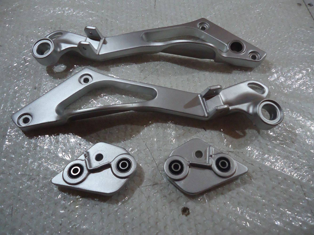 Yamaha TDM850 Front Rear Footrest Hangers TDM 850 Footpeg Mount Brackets Hanger