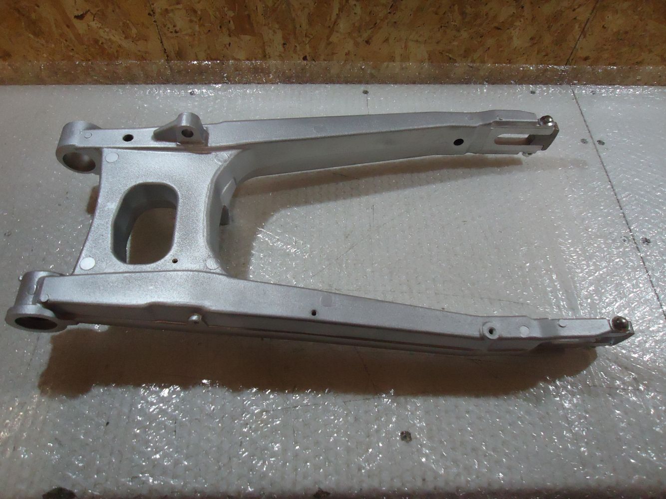 Honda VF750F Swingarm VF750 Interceptor Rear Swing Arm RC15