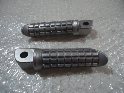 Kawasaki ZX10B Tomcat L+R Footrests ZX-10 Pillion Footpegs ZX10 Footrest
