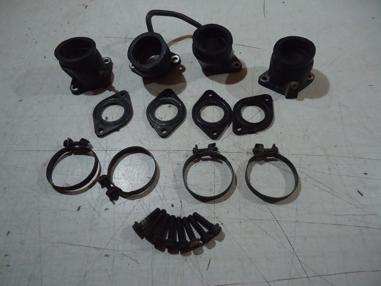 Honda CBX750F Carb Inlet Manifold Rubbers CBX750 Carbs To Engine Clamps CBX 750 RC17