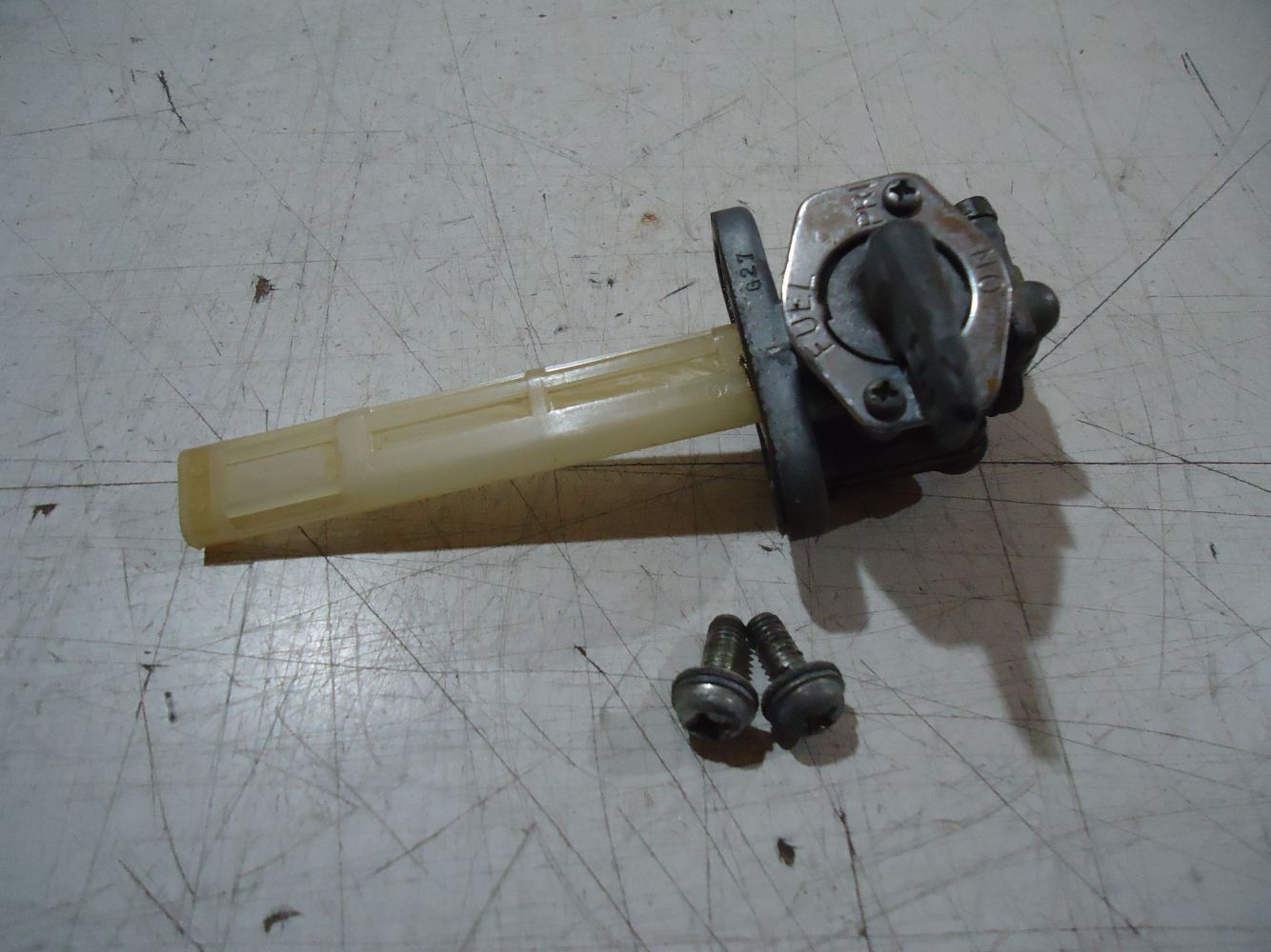 Yamaha XJ550 Seca Fuel Tap XJ 550 Petrol Gas Tank On Off Tap