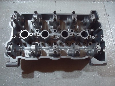 Kawasaki GPZ1000RX Cylinder Head GPZ1000 Engine Head Camshaft Clamps ZXT00A