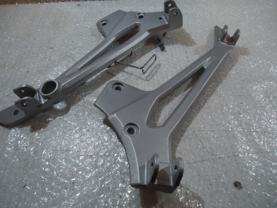 Kawasaki ER500 Footrest Hangers ER 500 Footpeg Mount Brackets Hanger