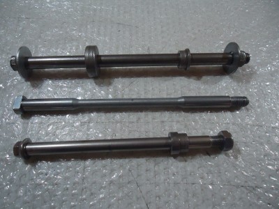 Yamaha FZR600 Genesis Front Rear Wheel Spindles Spacers FZR600 Swingarm Spindle FZR 600