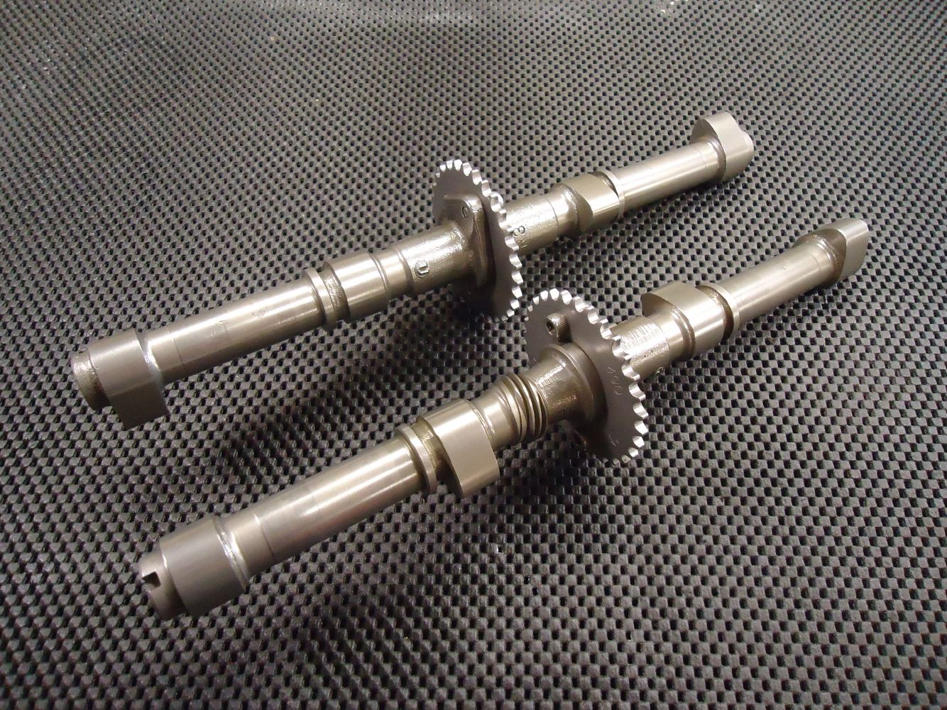 Suzuki GS1000 Camshafts GS 1000 Engine Inlet Exhaust Camshaft GS1000G GS1000E GS1000L