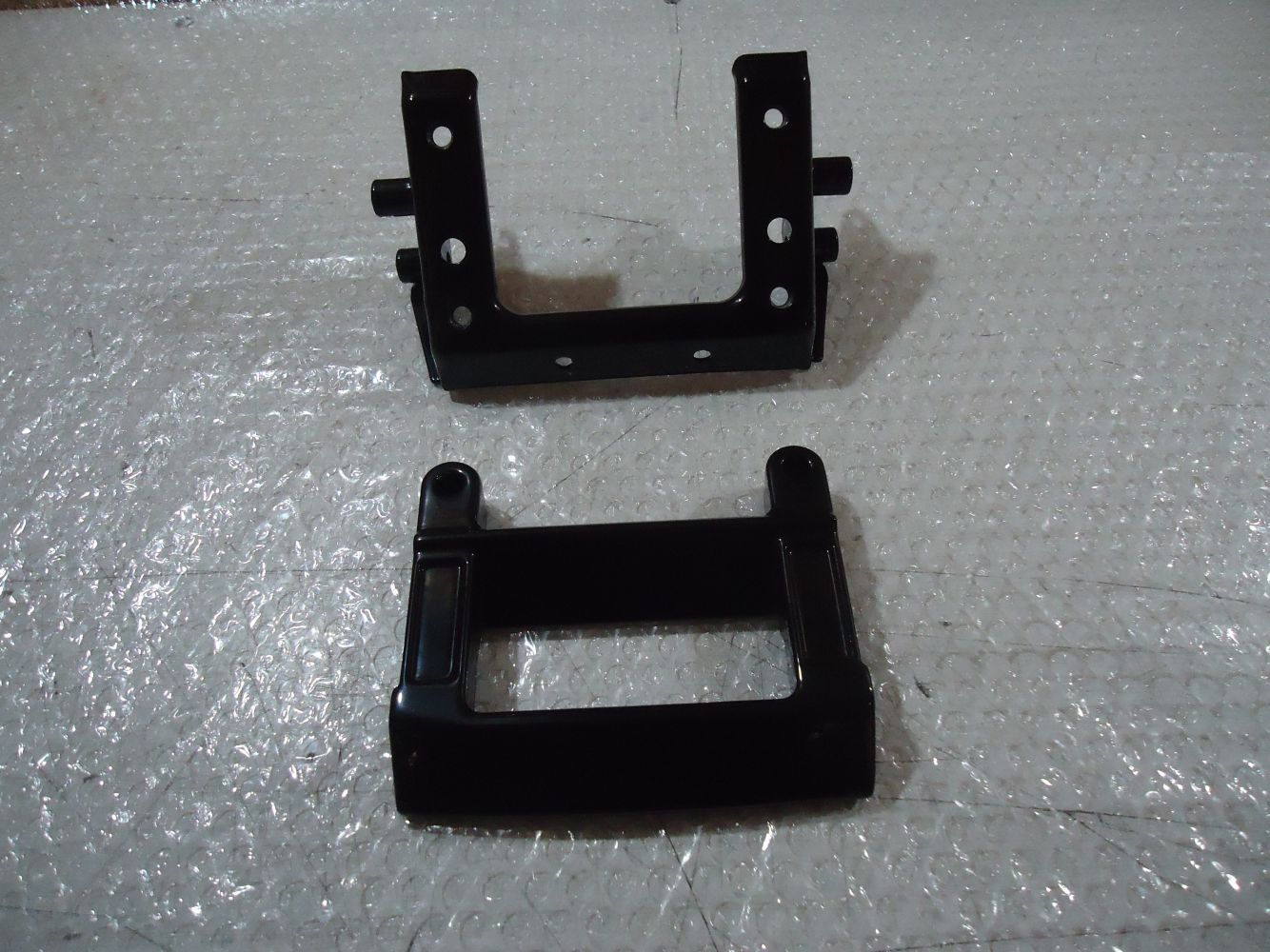 Kawasaki GPZ1000RX Grab Rail GPZ1000 Frame Mount Bracket GPZ 1000 Pillion Handle ZXT00A