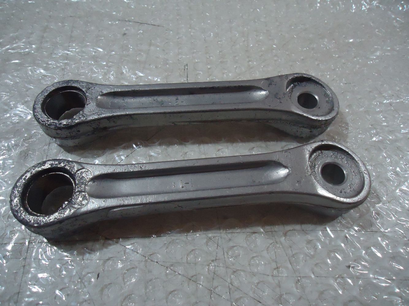 Kawasaki GPX250R Shock Linkage Arms GPX250 Rear Dog Bones GPX 250