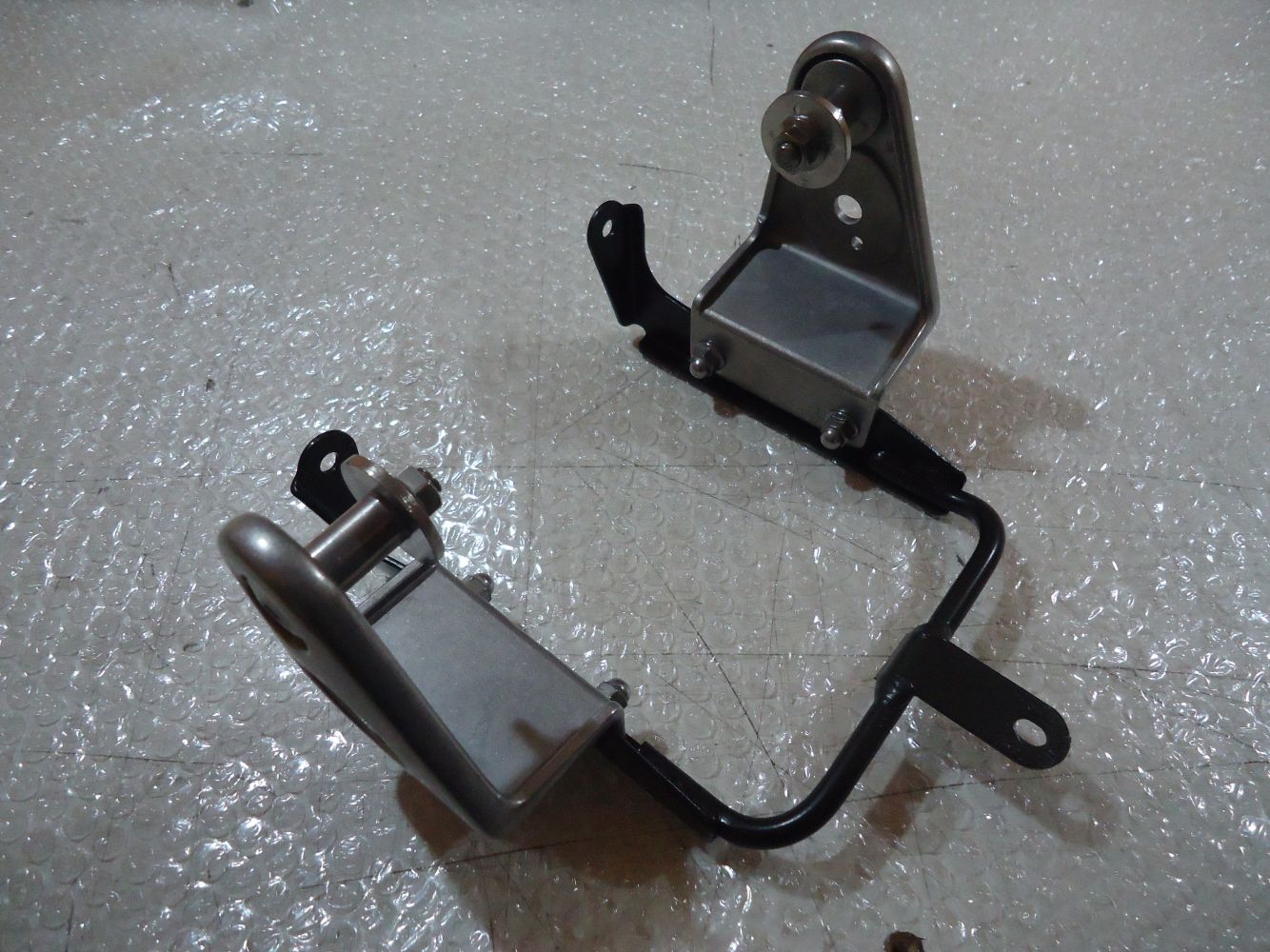 Kawasaki 750 Zephyr Headlight Bracket ZR750 Headlight Mount Frame ZR 750