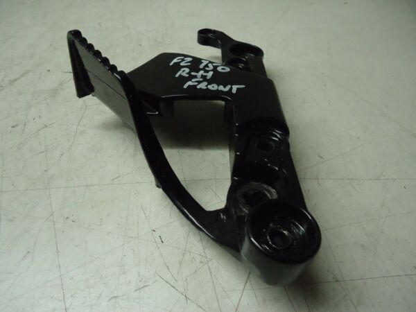 Yamaha FZ750 Right Front Footrest Hanger 