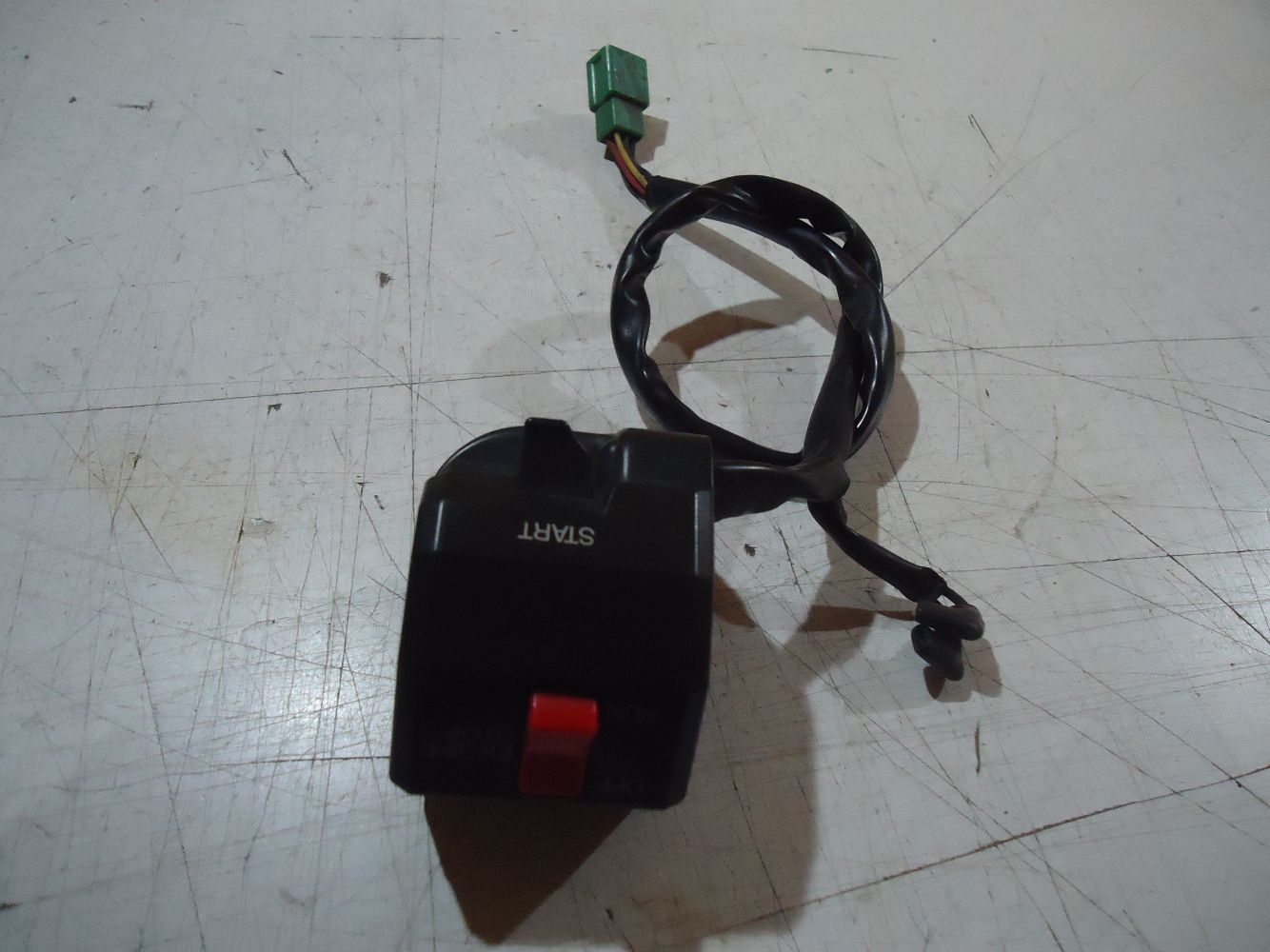 Kawasaki 750 Zephyr R-H Switchgear ZR750 Handlebar Switch