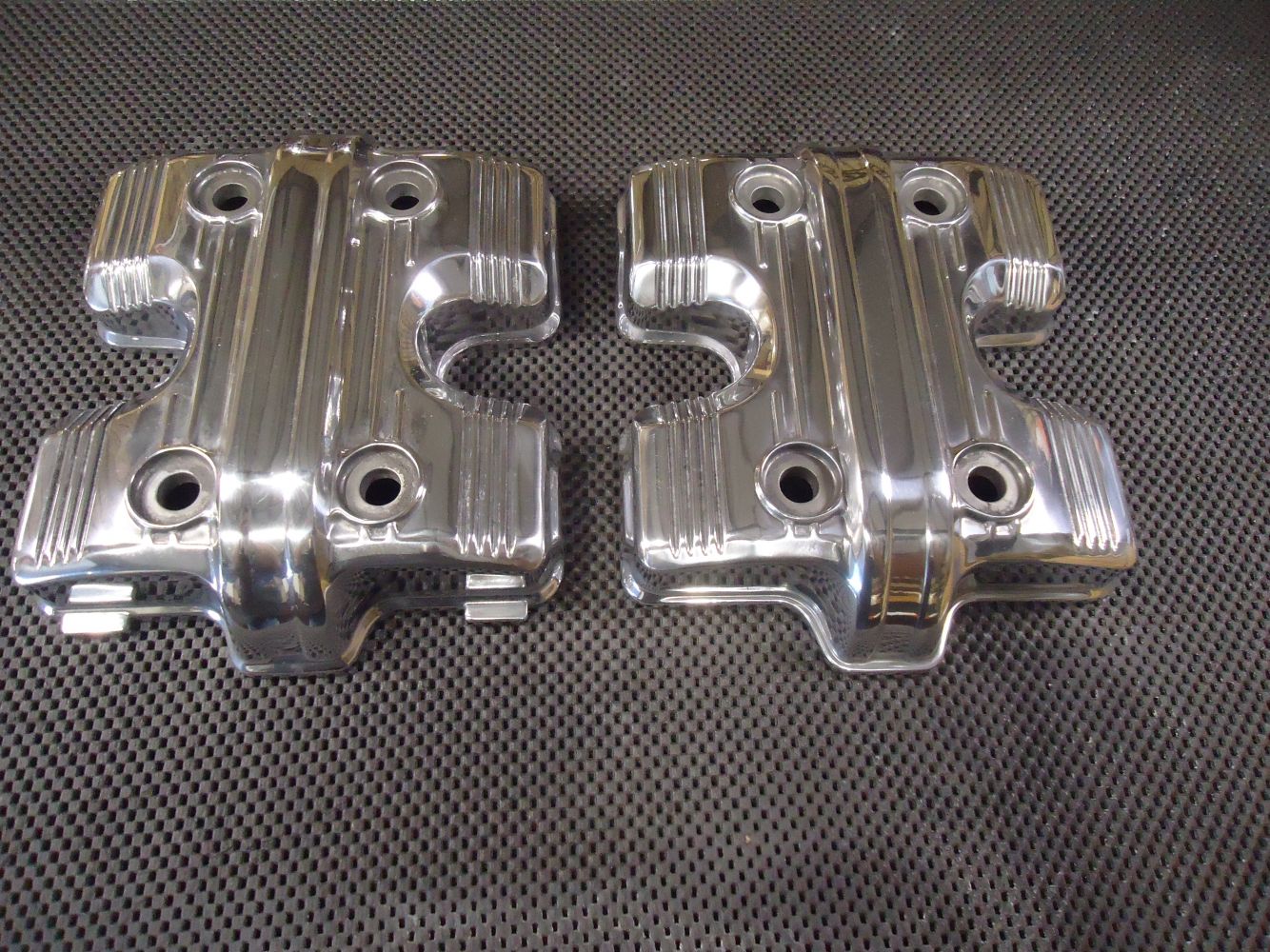 Honda VF750F Cylinder Head Rocker Covers VF750 Rocker
