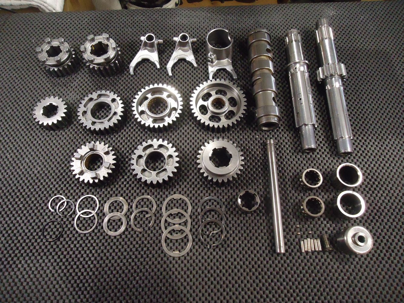 Kawasaki GPZ750R1 Gearbox GPZ750 Engine Gears