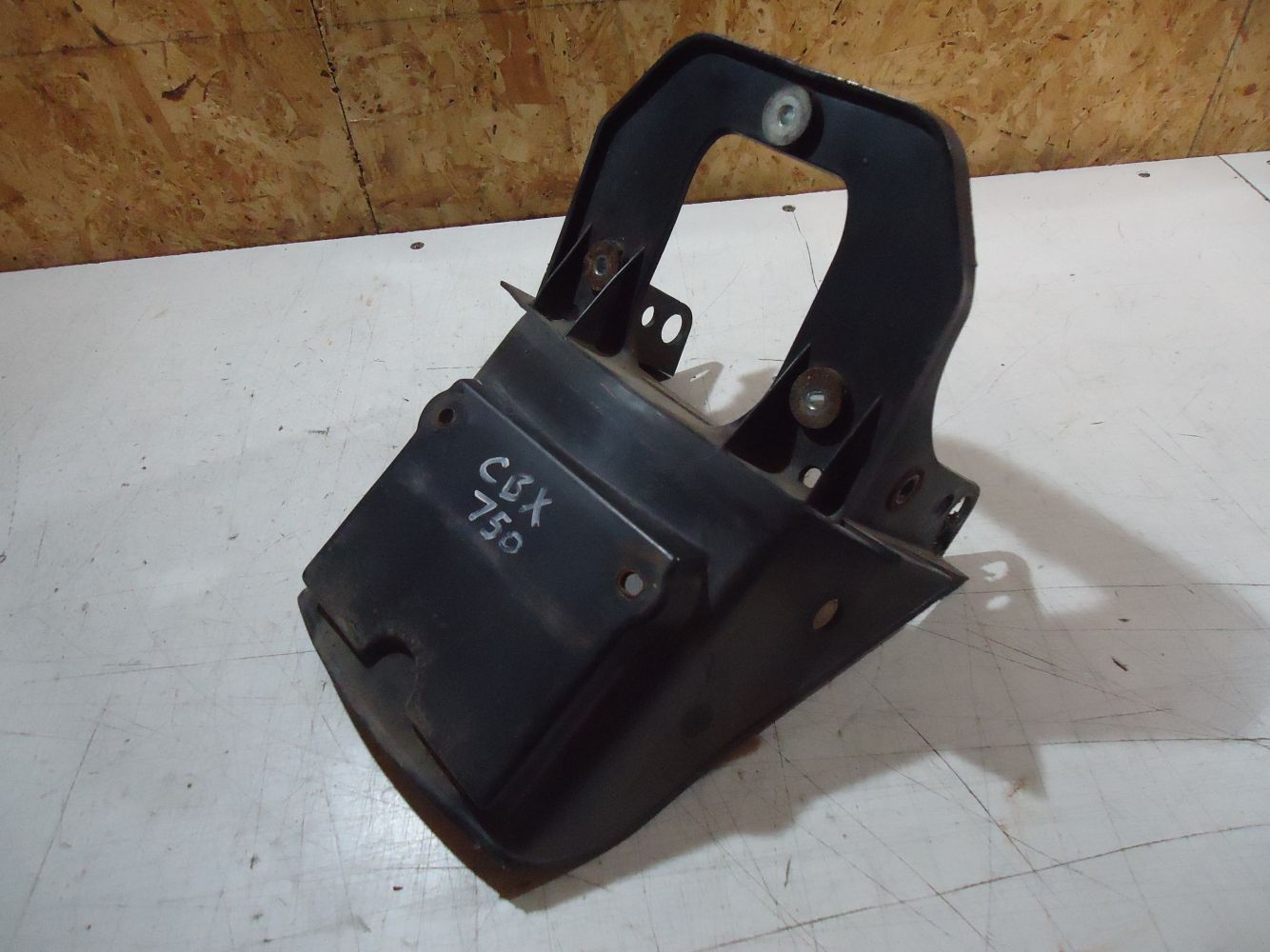 Honda CBX750F Rear End Mudguard CBX750 Fender RC17