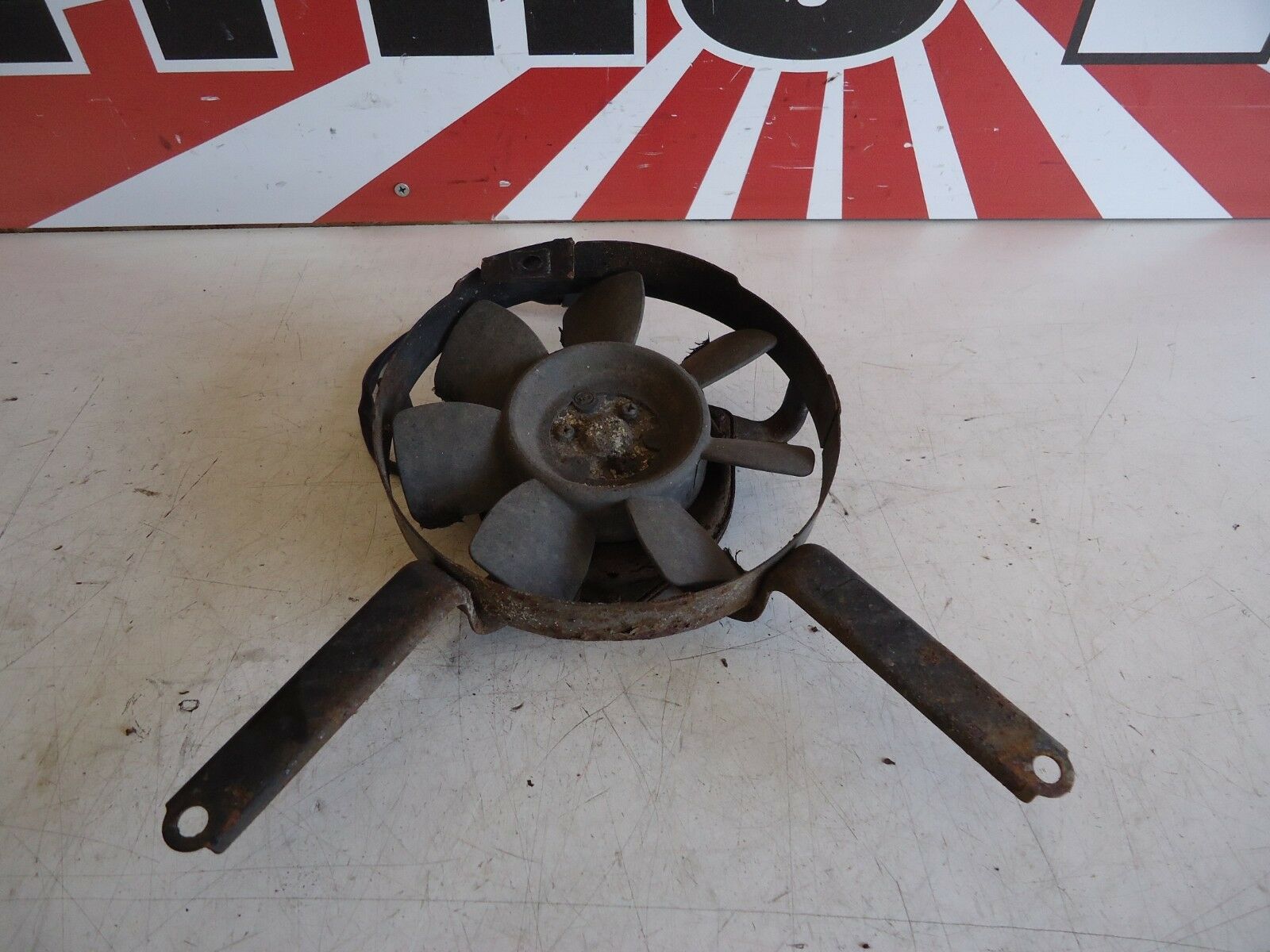 Yamaha FZR600 Radiator Fan 3HE FZR600 Radiator Fan