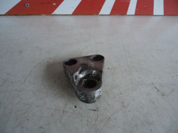 Yamaha FZR600 RH Front Footrest Hanger 3HE FZR600 Footpeg Hanger Bracket