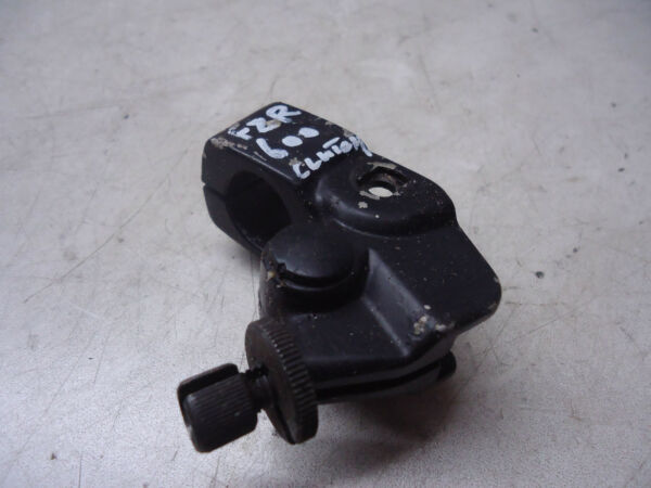 YAMAHA FZR600 CLUTCH LEVER MOUNT 1990 