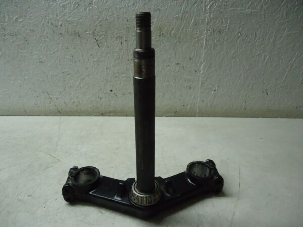 Kawasaki GPX750R Lower Fork Yoke