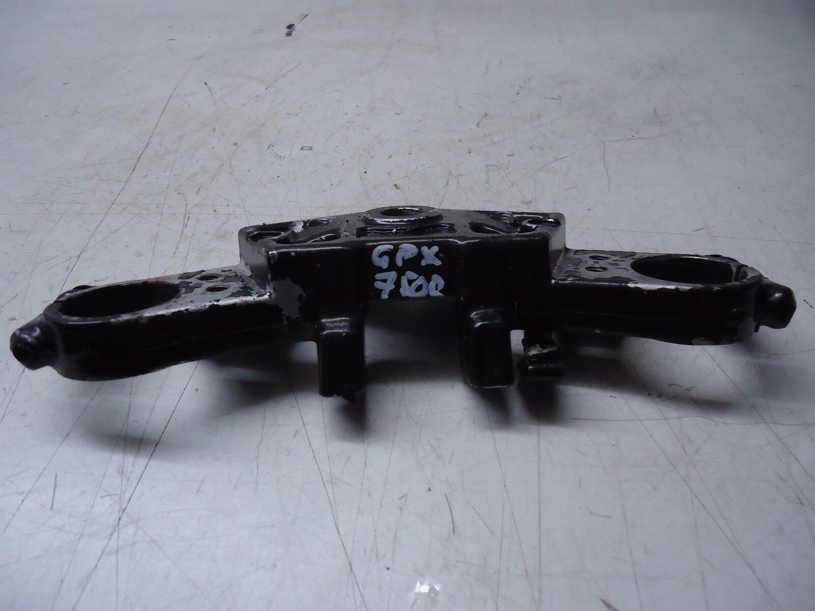 Kawasaki ZX750R Upper Fork Yoke GPX750 Top Yoke