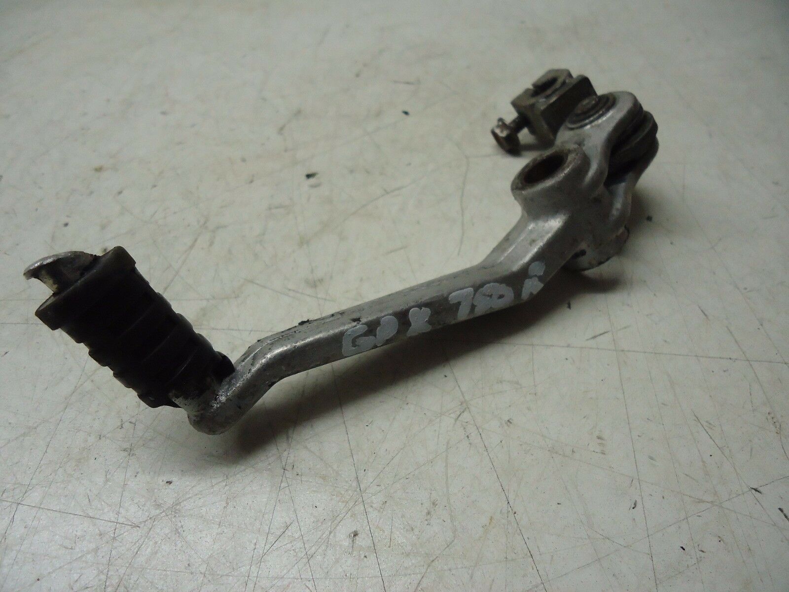 KAWASAKI GPX750R GEAR CHANGE LEVER 