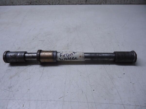 Kawasaki GPX750R Front Wheel Spindle Axle